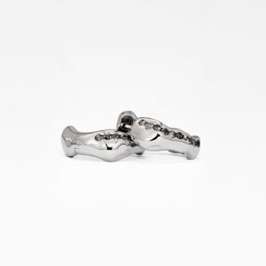 Unbounded Salt-and-pepper Diamond Ear Hoop (Petite)