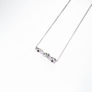Unbounded Bar Necklace