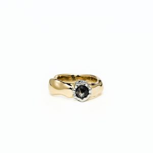 Unbounded Two-Tone Salt-And-Pepper Diamond Earcuff