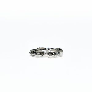 Unbounded Salt-And-Pepper Diamond Ring (Mid)