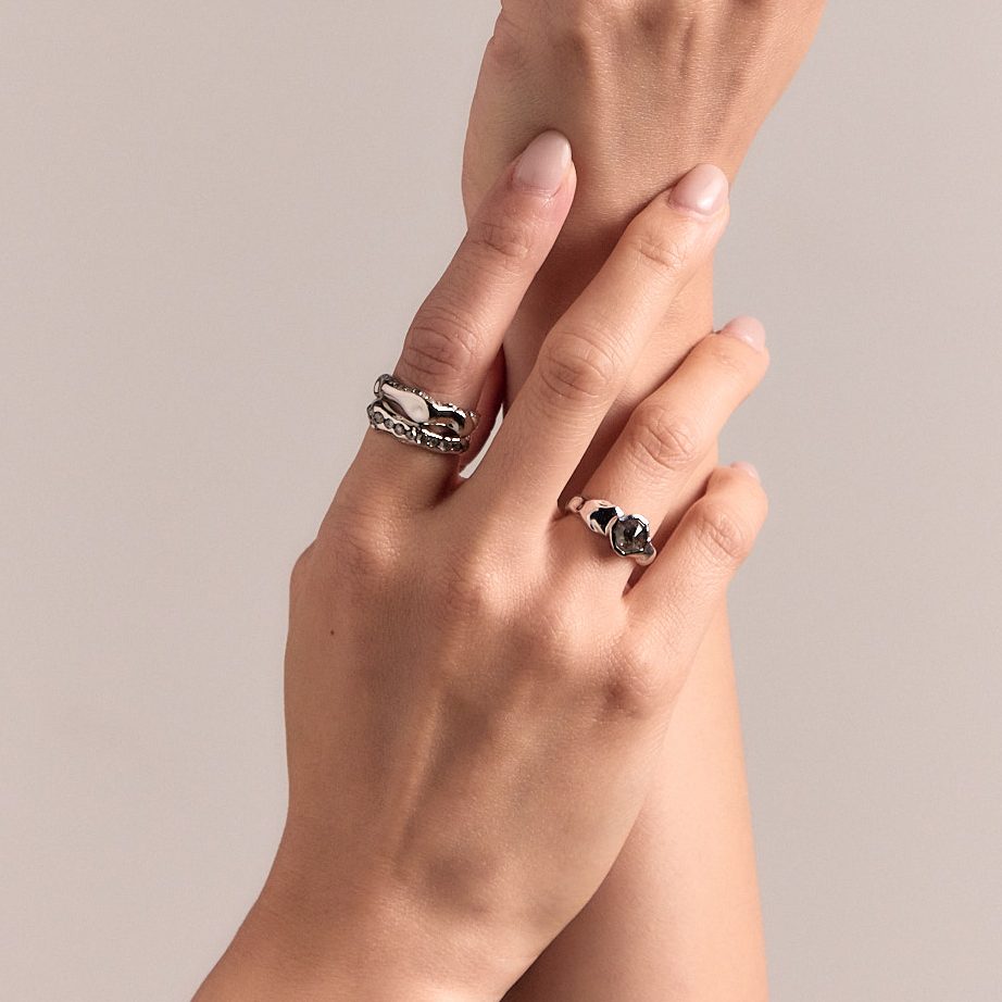 Unbounded Salt-And-Pepper Diamond Ring (Bold) - Image 3